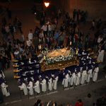 Imagen de Cristo Yaciente en su losa sepulcral