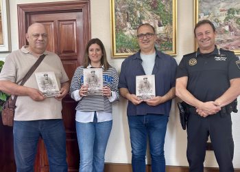 L’Ajuntament de Monòver edita un llibre que arreplega la història de la Policia Local des de 1869 fins a 2025